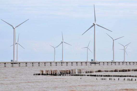 A wind power plant supplies electricity in Ca Mau (Photo: SGGP)